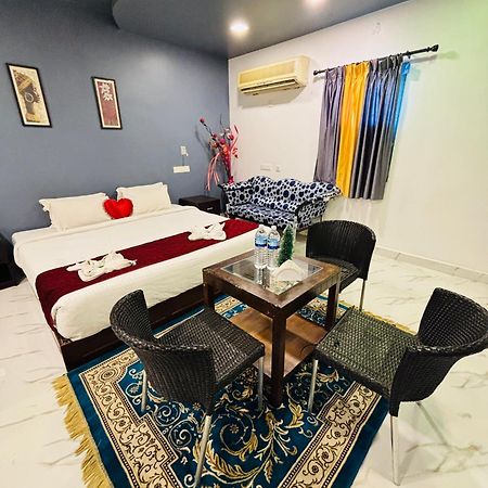 The Elite Beachview Puducherry Exterior foto