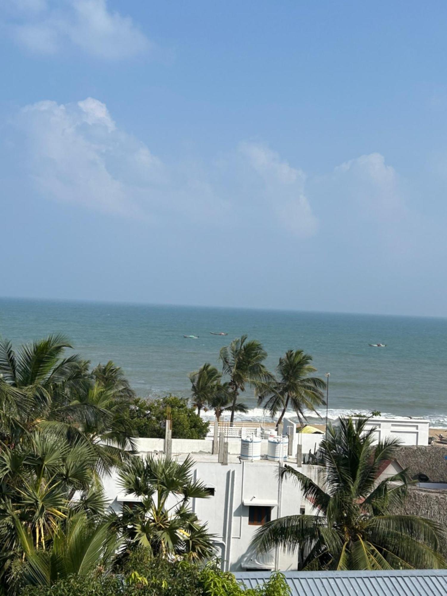 The Elite Beachview Puducherry Exterior foto