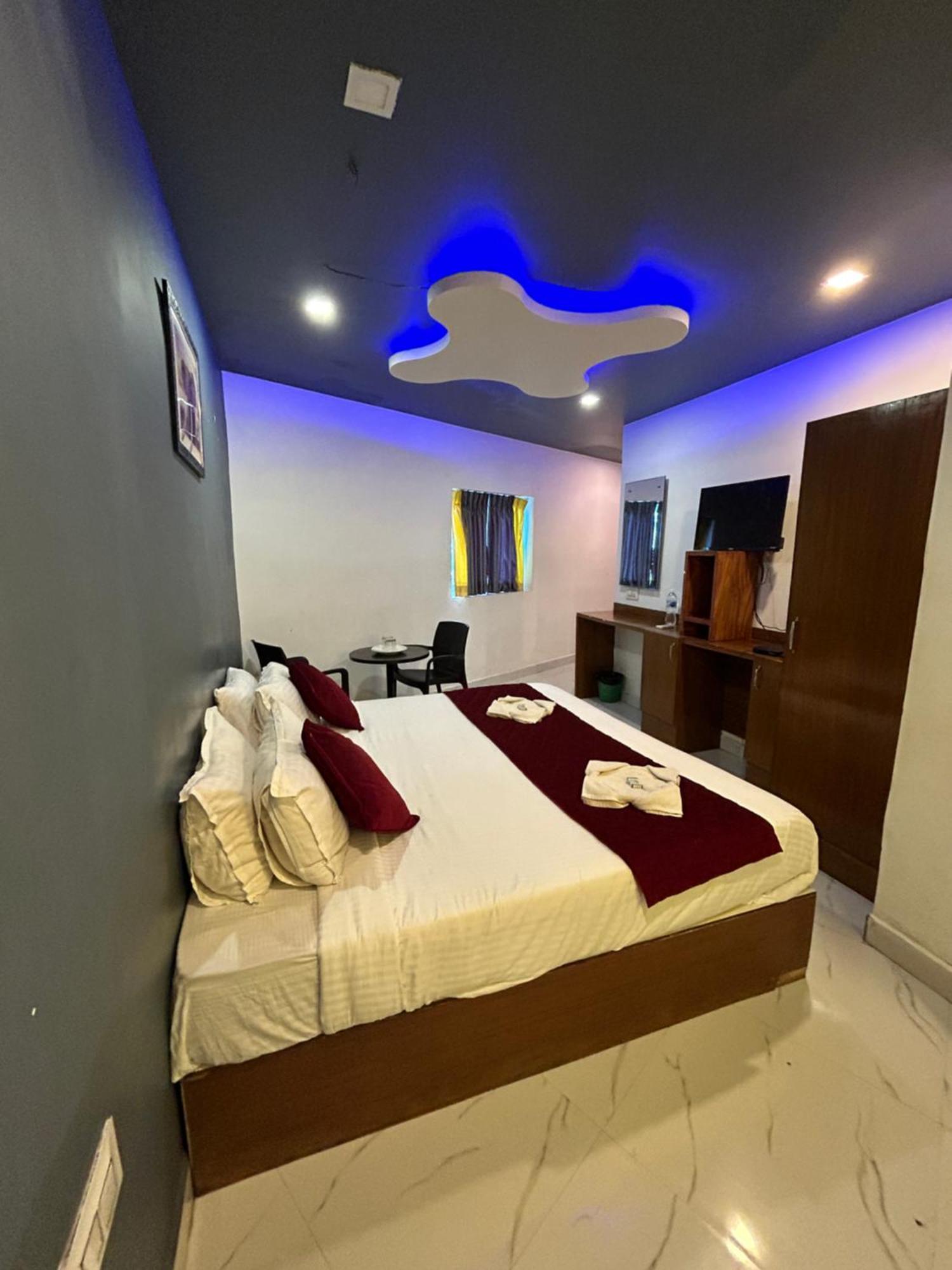 The Elite Beachview Puducherry Exterior foto