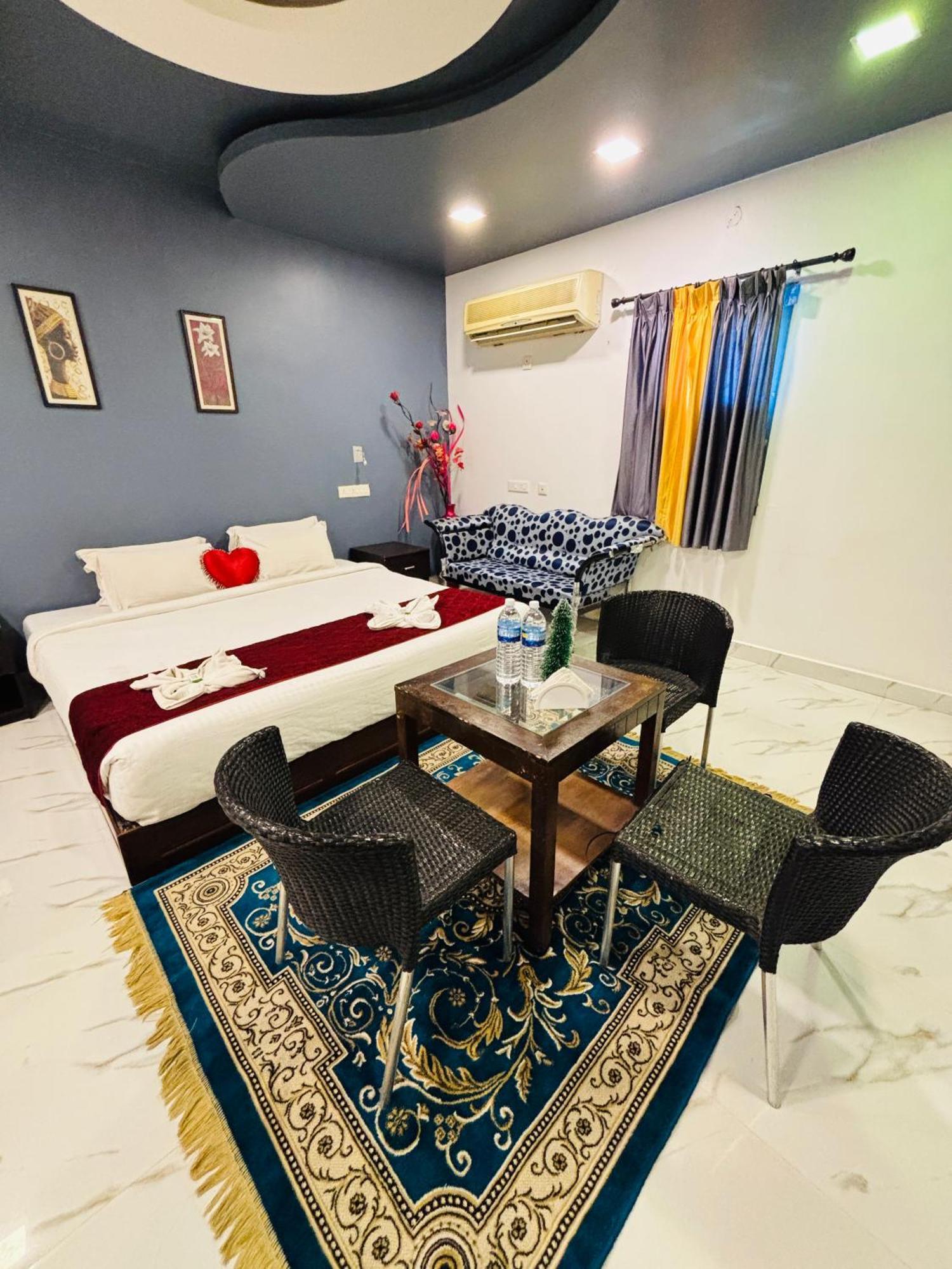 The Elite Beachview Puducherry Exterior foto
