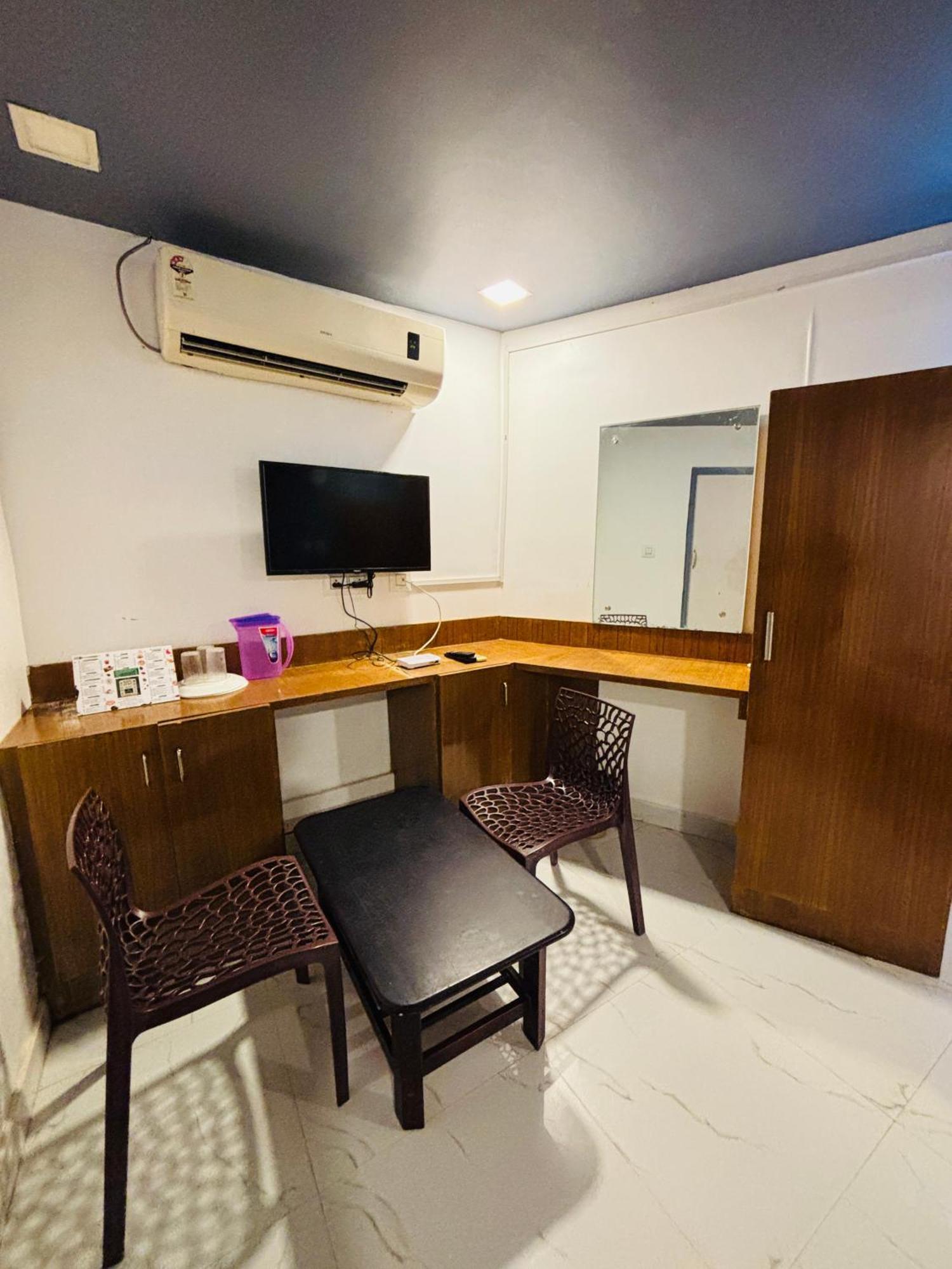 The Elite Beachview Puducherry Exterior foto