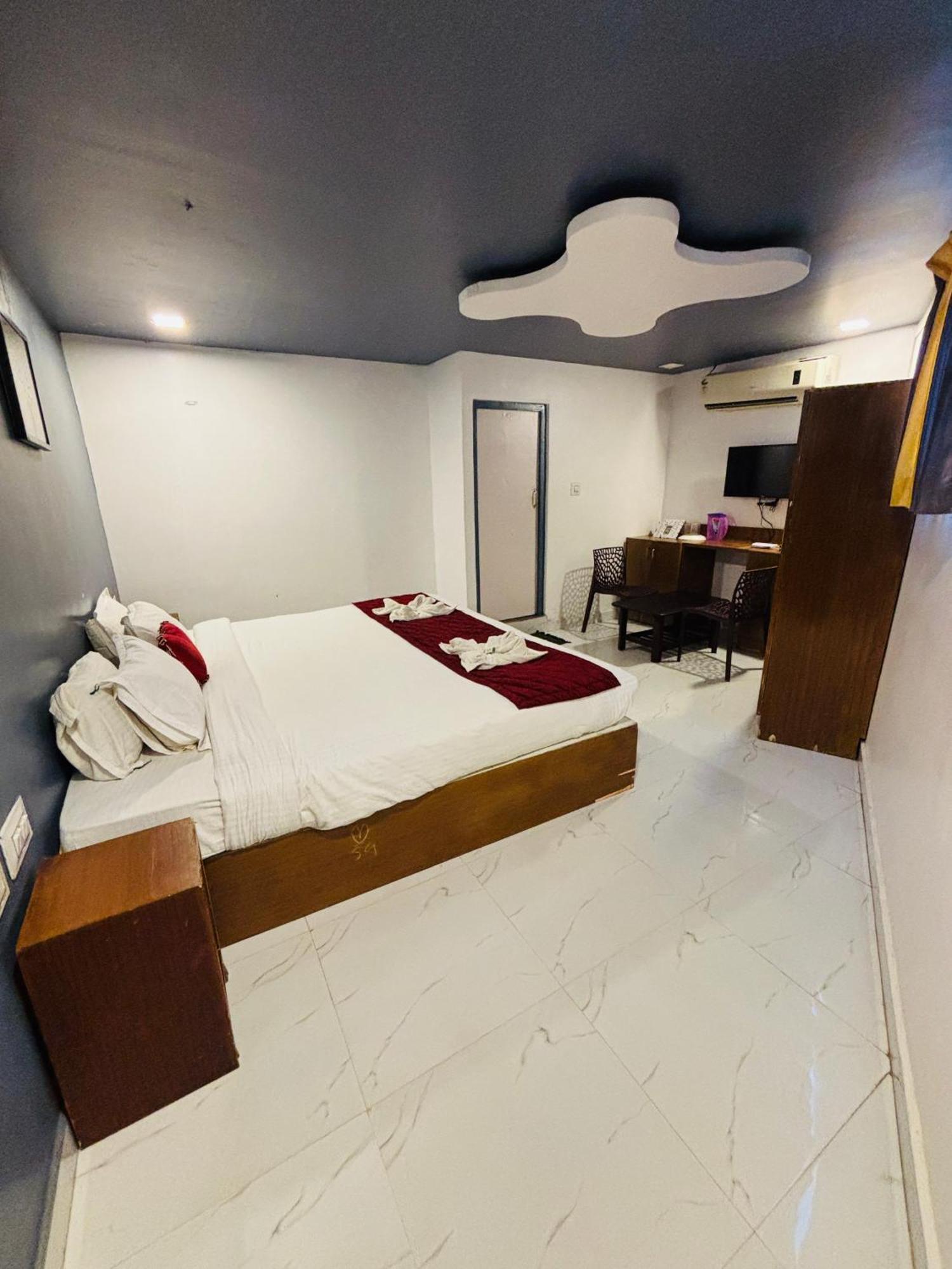The Elite Beachview Puducherry Exterior foto